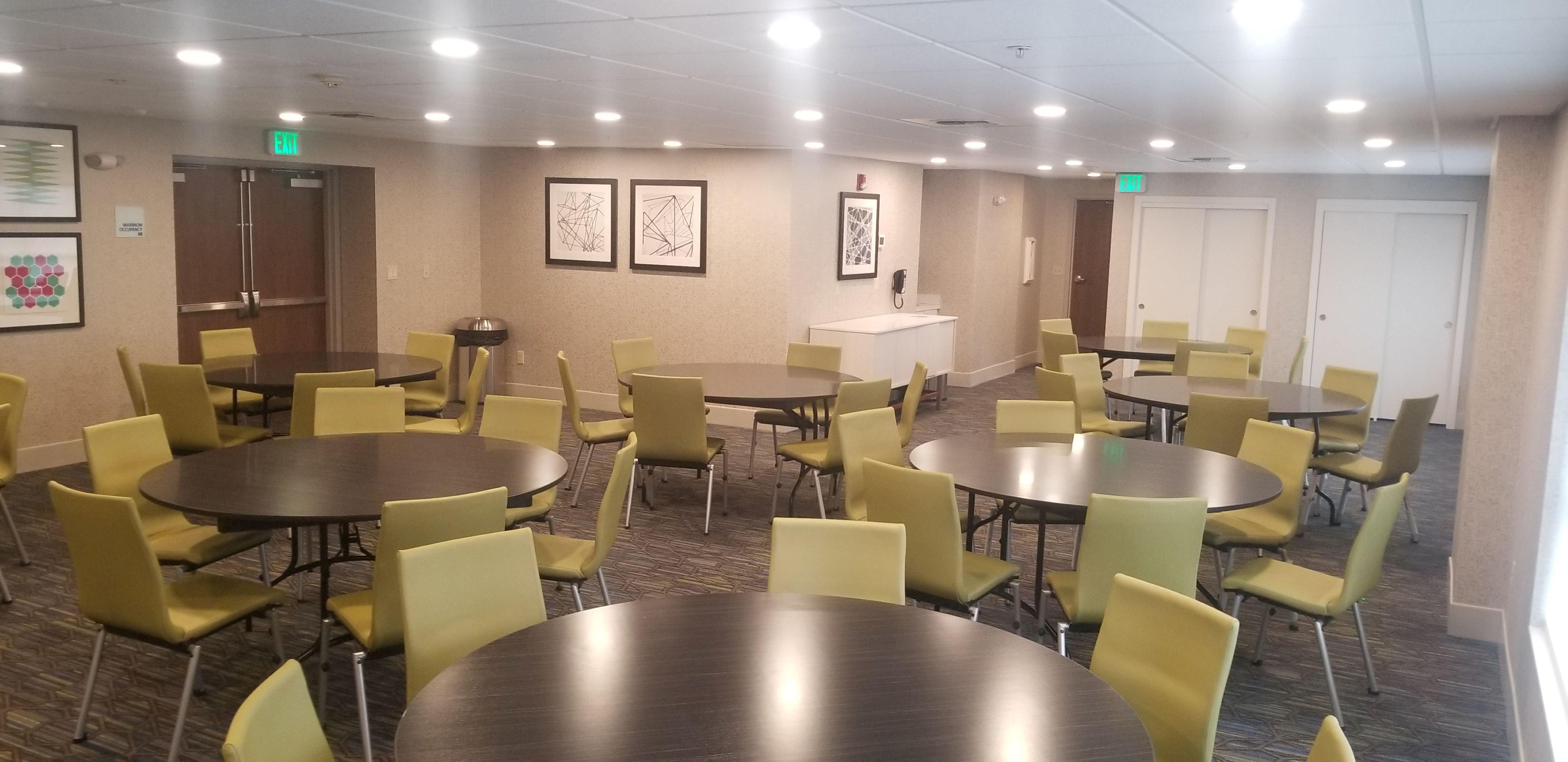 Holiday Express Seattle - Sea-tac Airport By Ihg Hotel 3*