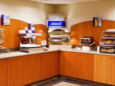Holiday Express Seattle - Sea-tac Airport By Ihg
