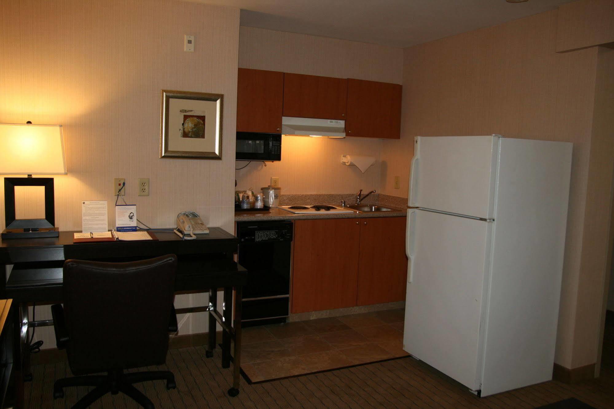 Hotel Holiday Express Seattle - Sea-tac Airport By Ihg 3*